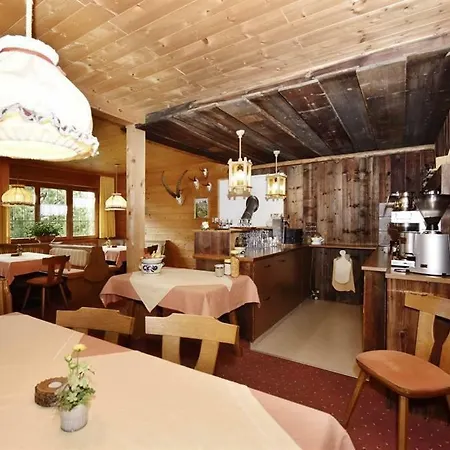 Berghof Gundalatsch 3*